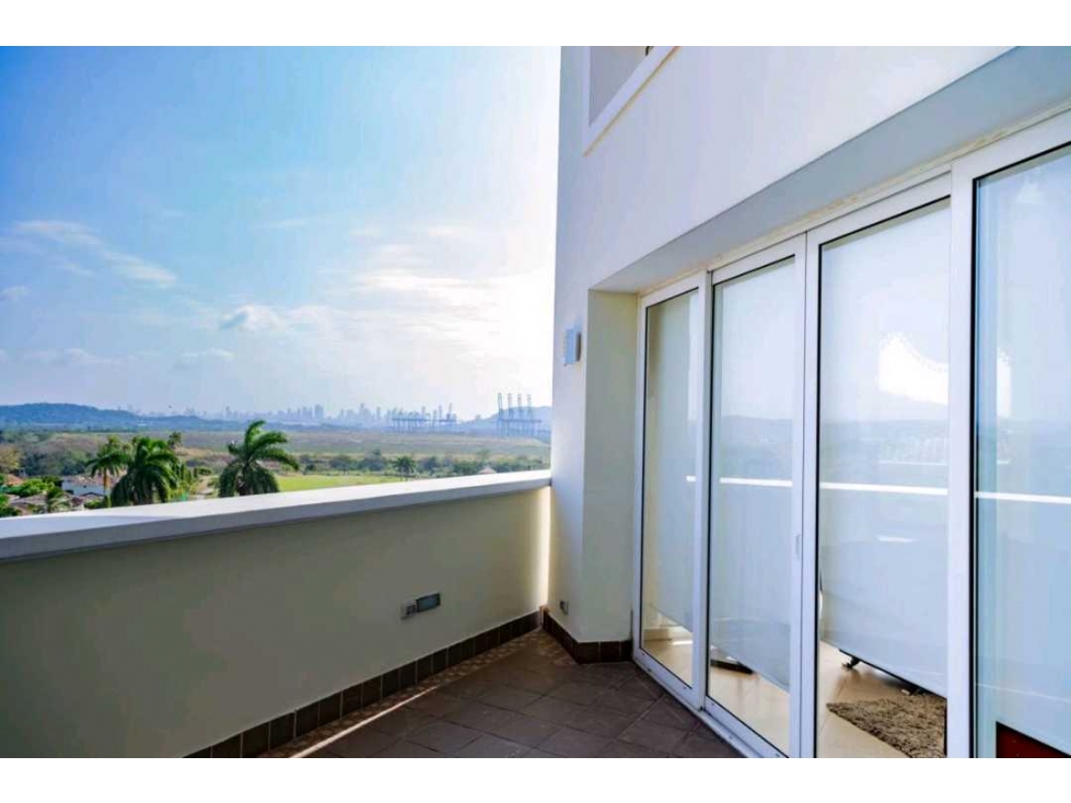 SE VENDE LUJOSO APARTAMENTO DE 4 REC.EN TUCAN COUNTRY CLUB(TC4L) — foto 4