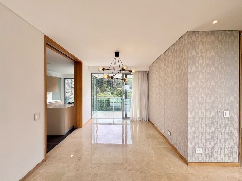 SE VENDE LUJOSO APT EN EXCLUSIVA UNIDAD - LOS BALSOS PARTE ALTA — foto 5