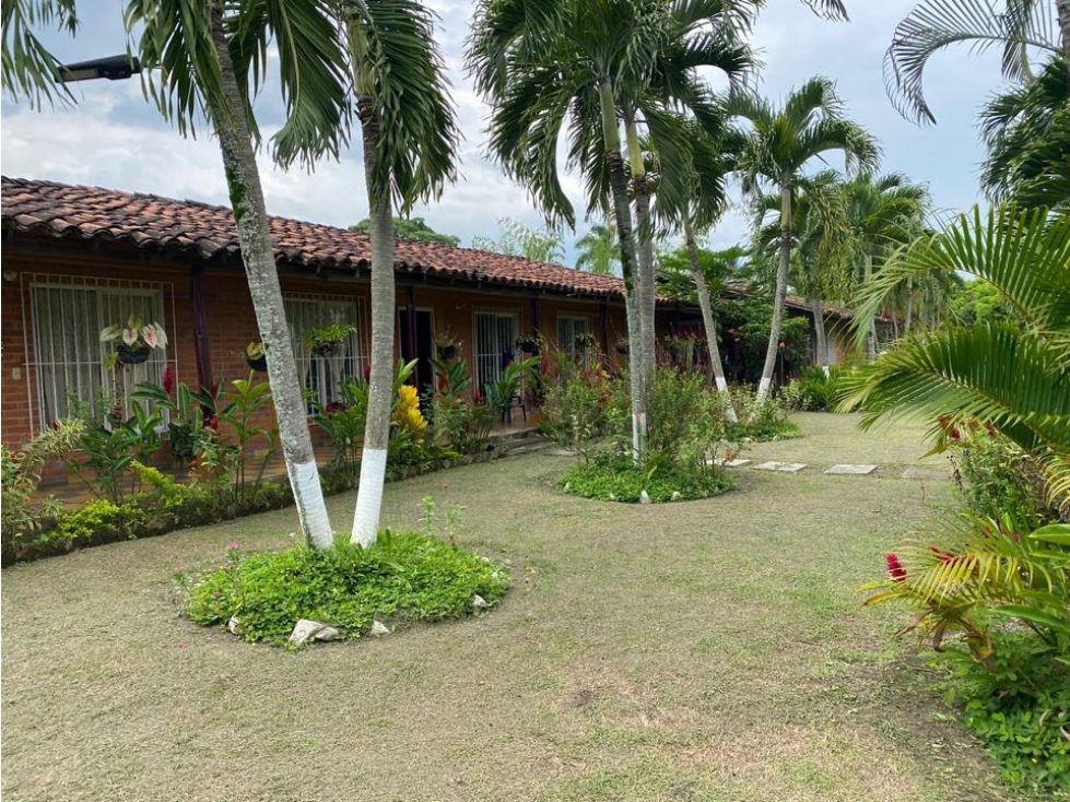 Se vende finca amoblada de 7.500m2 de terreno y con piscina Rozo Valle — foto 4