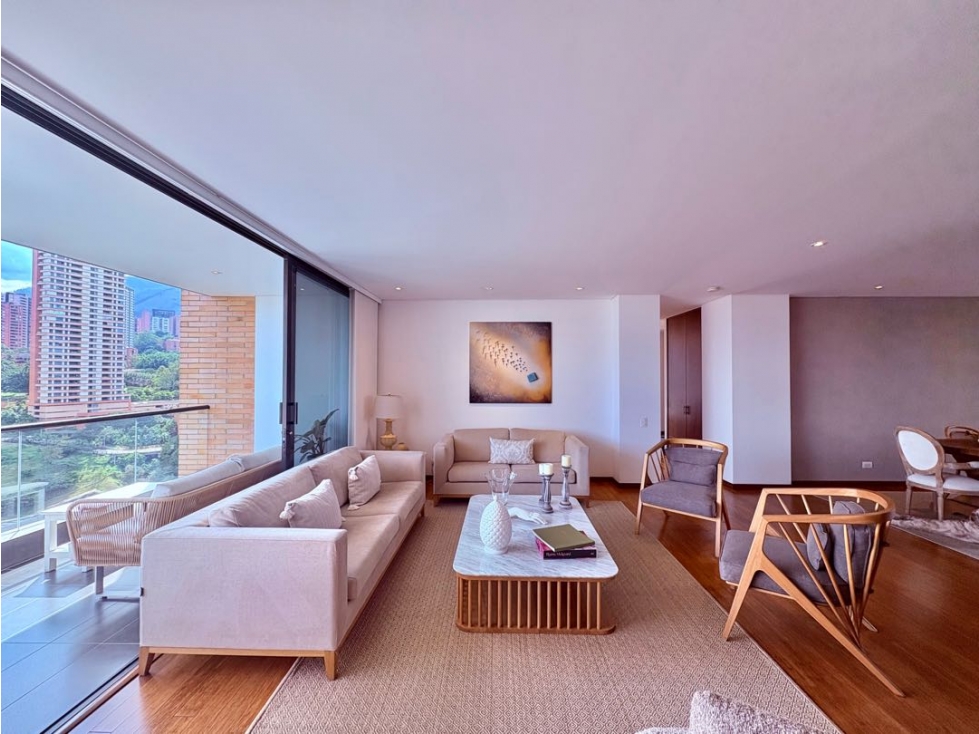 SE VENDE MODERNO APT EN PISO ALTO CON VISTA 360 - POBLADO — foto 2