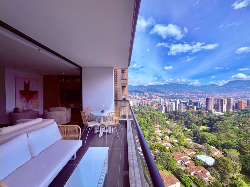 SE VENDE MODERNO APT EN PISO ALTO CON VISTA 360 - POBLADO — foto 4
