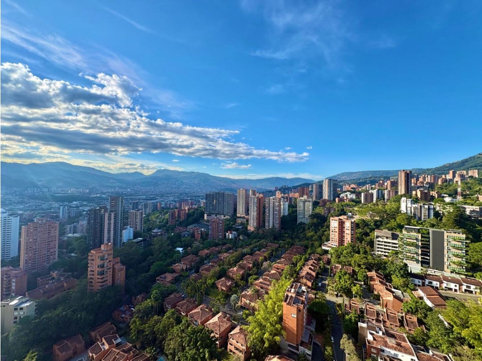 SE VENDE MODERNO PISO ALTO CON INCREÍBLE VISTA - POBLADO — foto 5