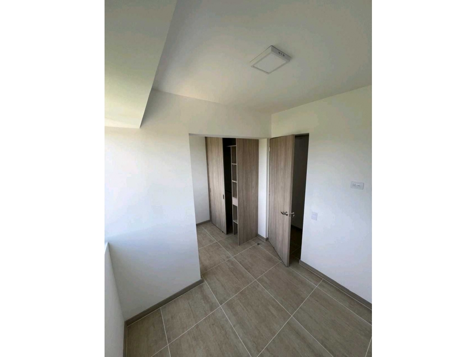 SE VENDE MUY BUEN APTO EN MARINILLA SECTOR CAMPESTRE — foto 5