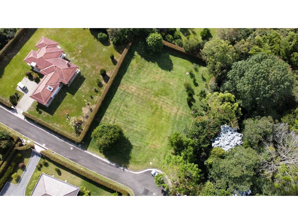 SE VENDE MUY BUEN LOTE EN PARCELACION EN LA CEJA, TOPOGRAFIA PLANA. — foto 6