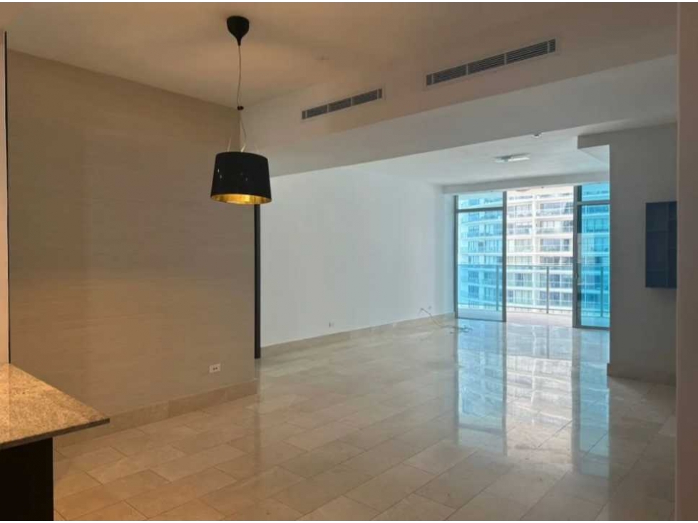 Se vende o alquila apartamento de 220 mts en Ph Grand Tower