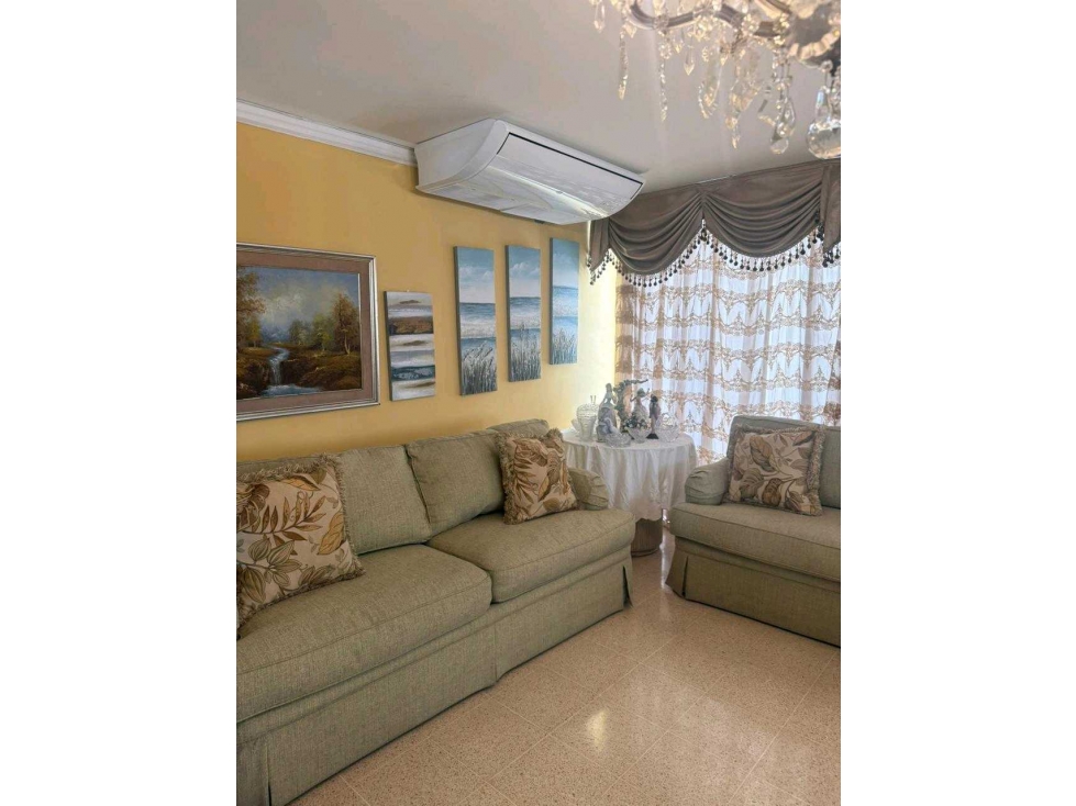 Se vende o Alquila apto en.Edf Ritz