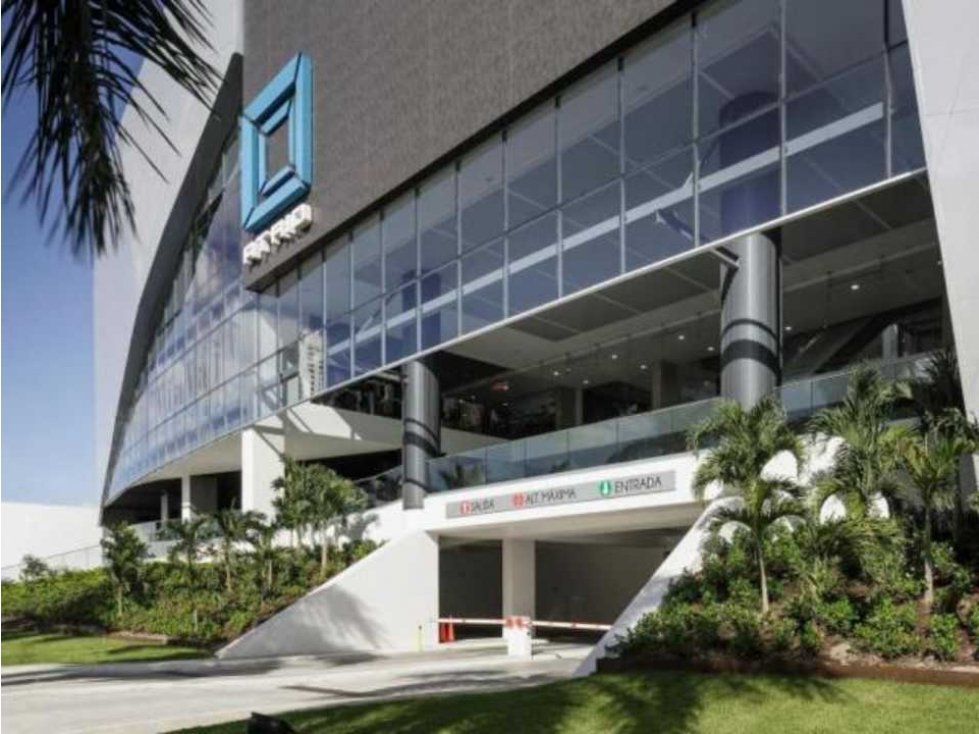 Se vende exclusivio local Atrio Mall costa del este 83 mts — foto 6