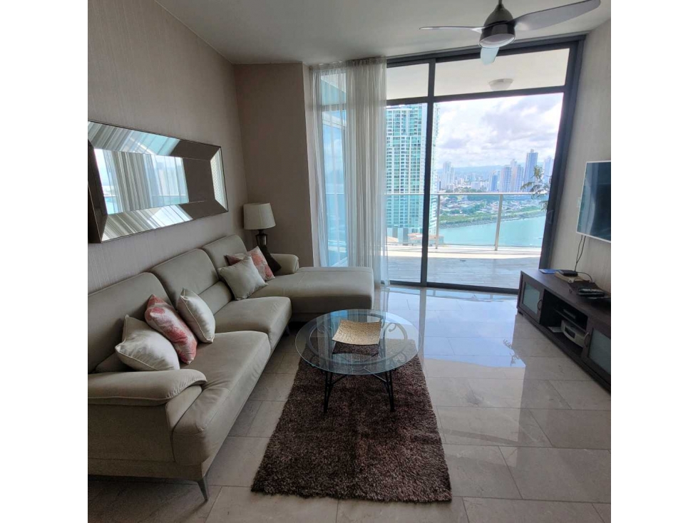 Se vende Grand Tower modelo.i