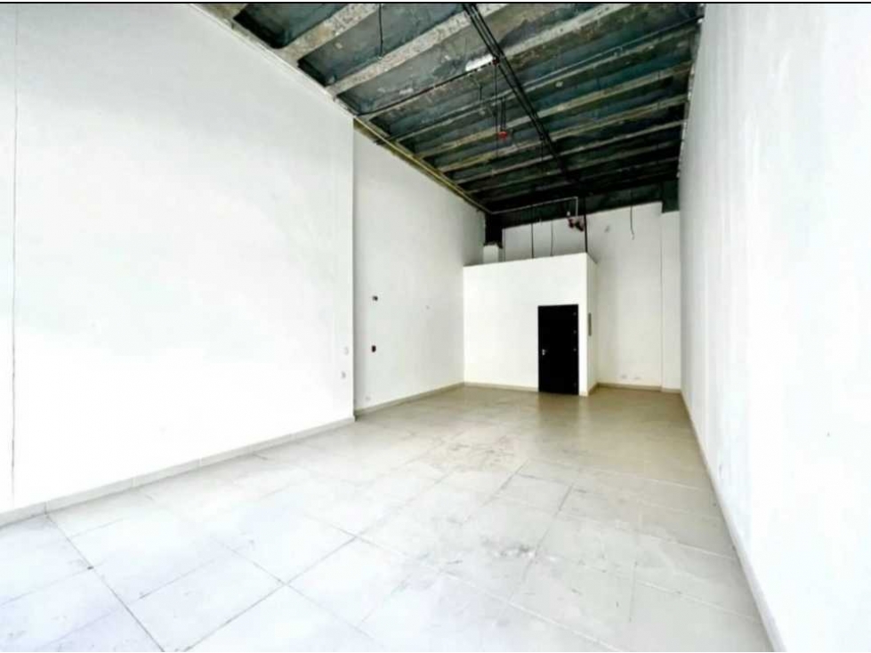 Se vende o alquila local a estrenar de 68 mts en Calle 50 — foto 2