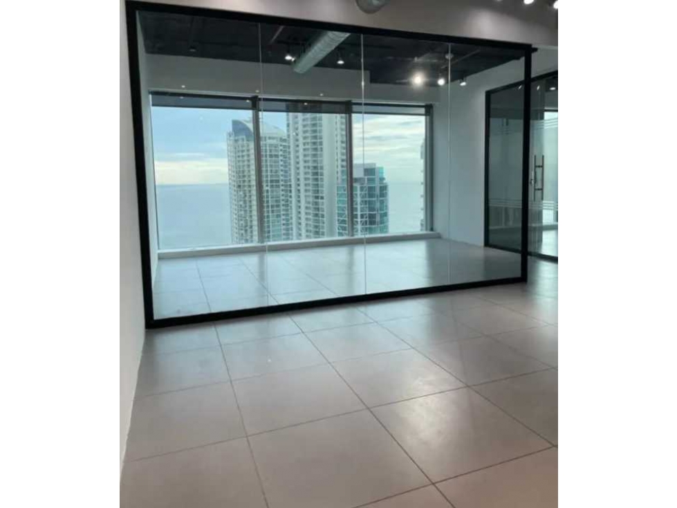 Se vende o alquila oficina de 160 mts en Punta Pacifica/ Ph Oceanía — foto 3