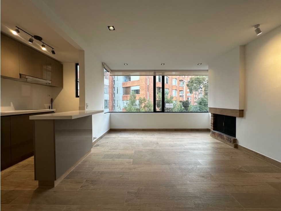 SE VENDE RENTADO APARTAMENTO EN ROSALES REMODELADO 40m2 — foto 2