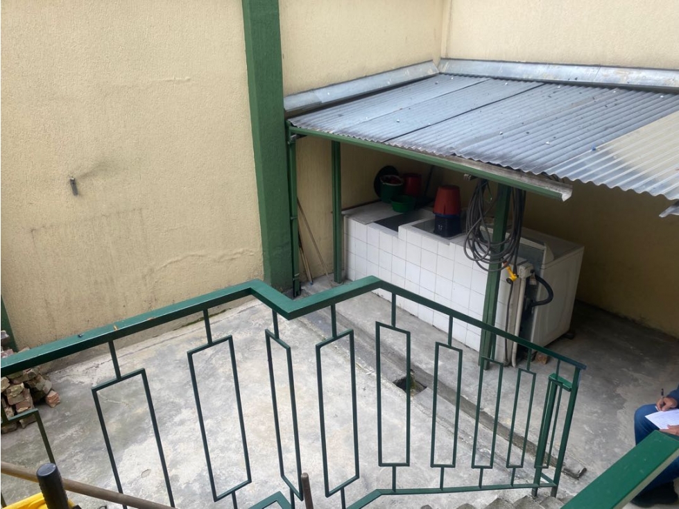 Se vende o arrienda casa para oficinas barrios unidos — foto 4