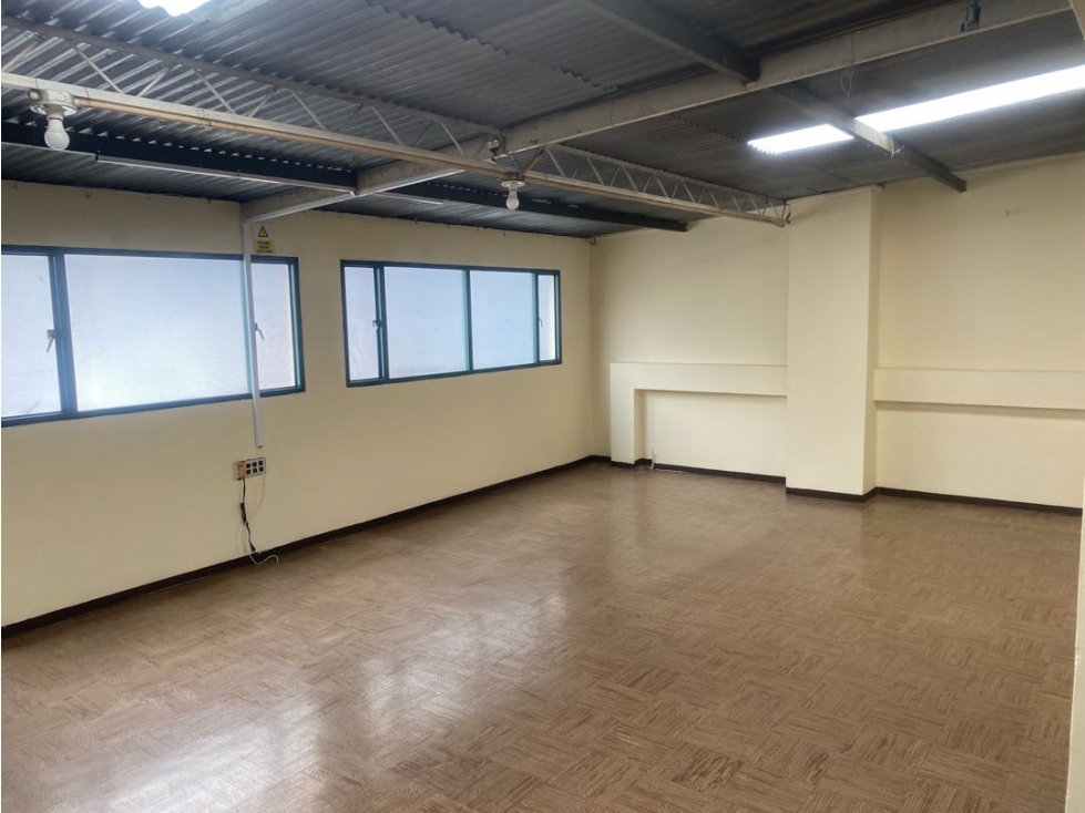 Se vende o arrienda casa para oficinas barrios unidos — foto 2