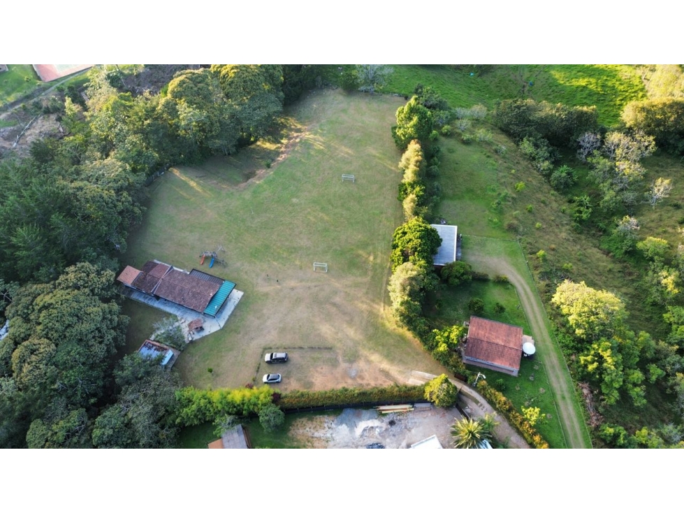 SE VENDE O ARRIENDA FINCA EN LA CEJA INDEPENDIENTE SECTOR LAS LOMITAS — foto 4