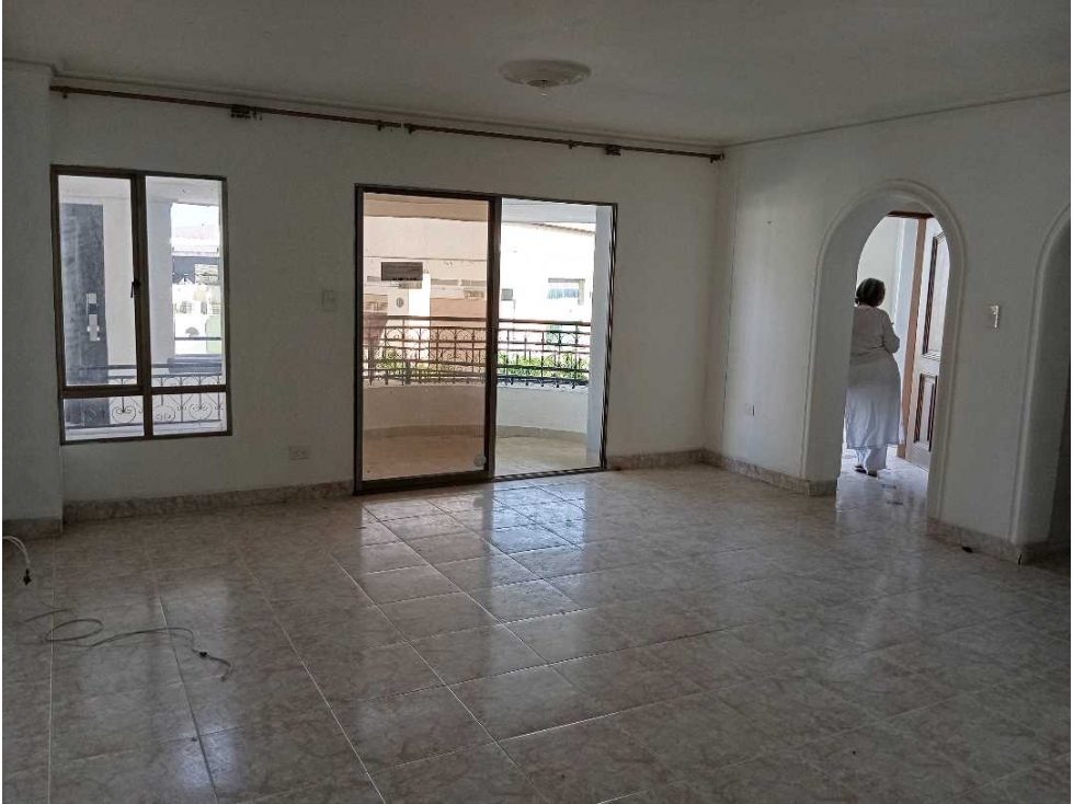 Se Vende / Permuta Este Apartamento En Rodadero Por Otro En Monteria — foto 4
