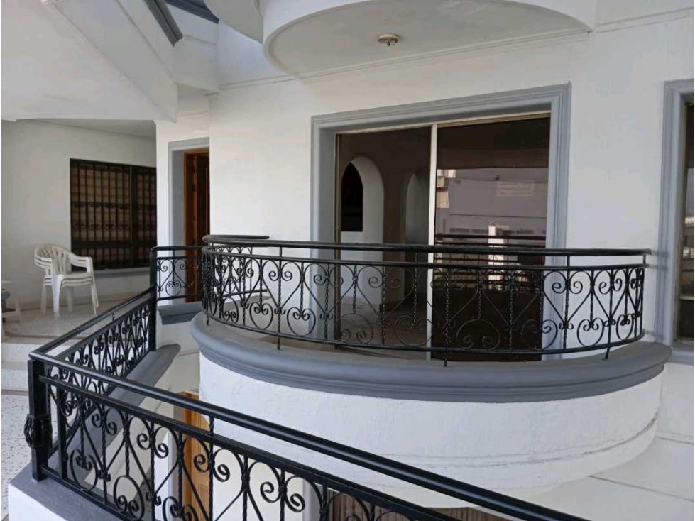 Se Vende / Permuta Este Apartamento En Rodadero Por Otro En Monteria — foto 3