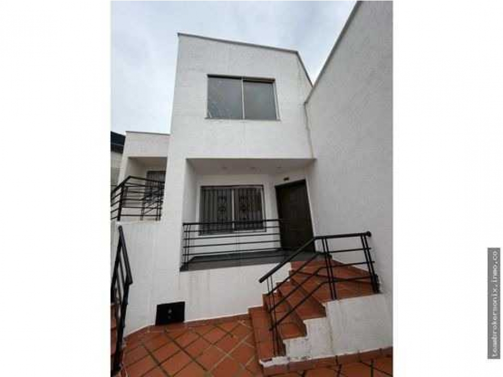 SE VENDE O PERMUTA CASA EN TERRAZAS DE CHIPICHAPE CALI IC10462903 - 1