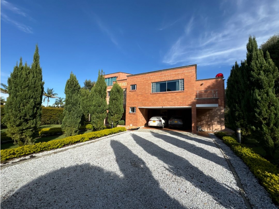 SE VENDE O PERMUTA FINCA EN LLANOGRANDE PARCELACION CASA DE CAMPO — foto 4