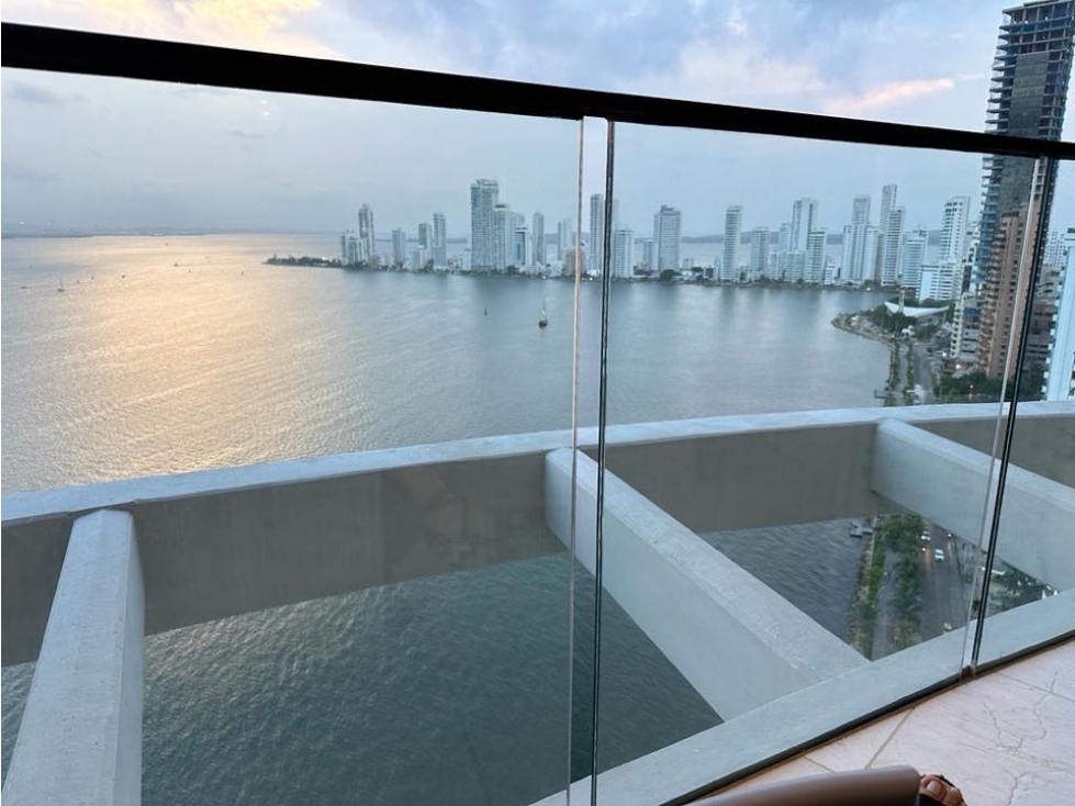 Se vende o renta Apartamento en Bocagrande ! Vista directa a bahía — foto 2