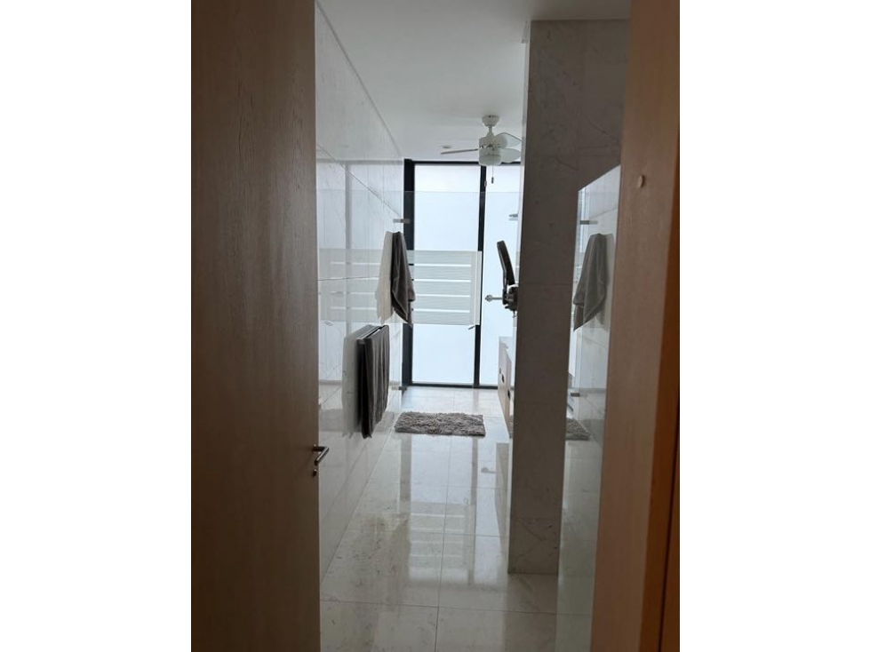 Se vende o renta Apartamento en Bocagrande ! Vista directa a bahía — foto 3