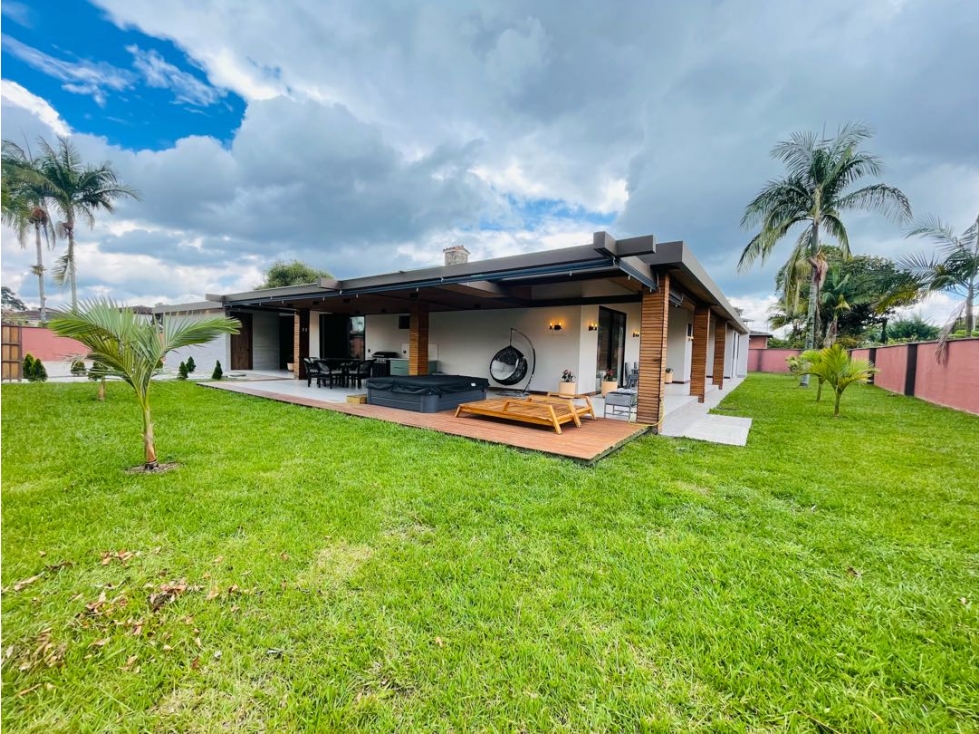 Se vende o se alquila casa campestre
