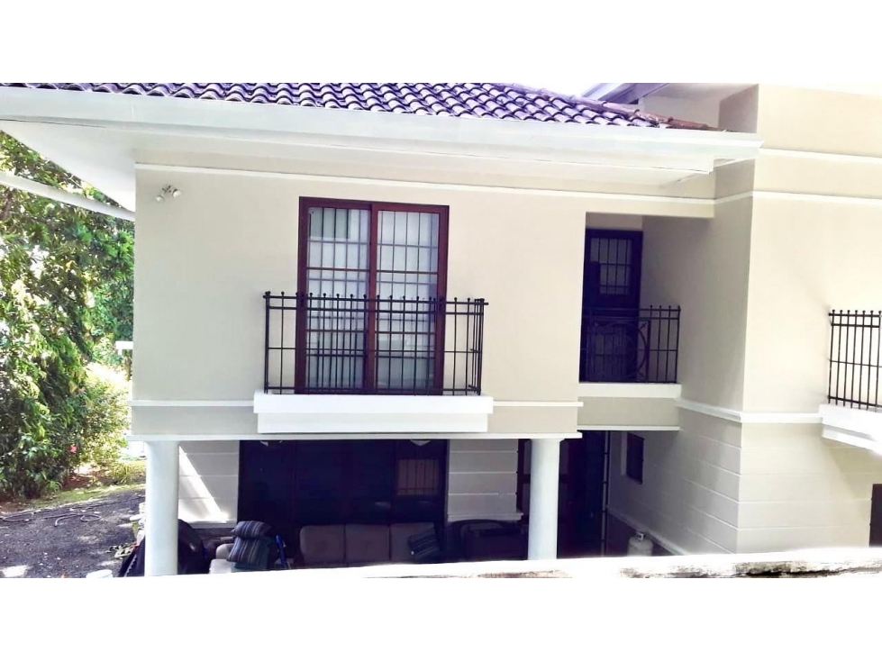 SE VENDE O SE ALQUILA CASA EN CLAYTON — foto 2
