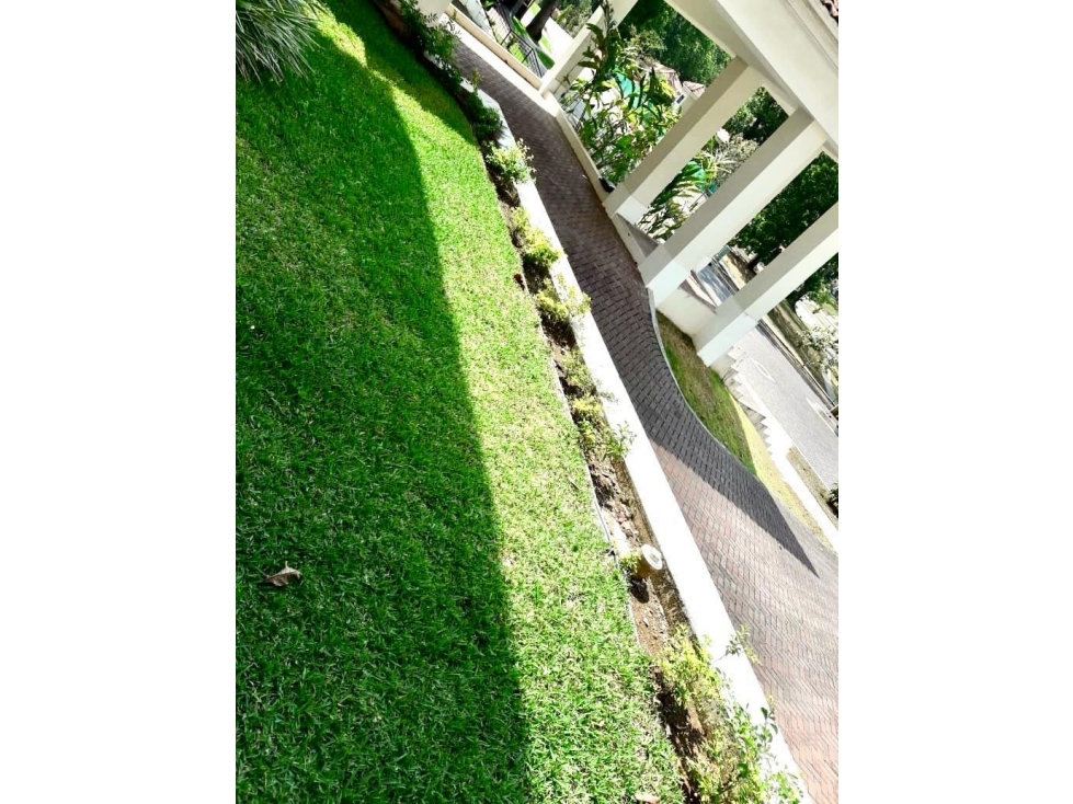 SE VENDE O SE ALQUILA CASA EN CLAYTON — foto 4