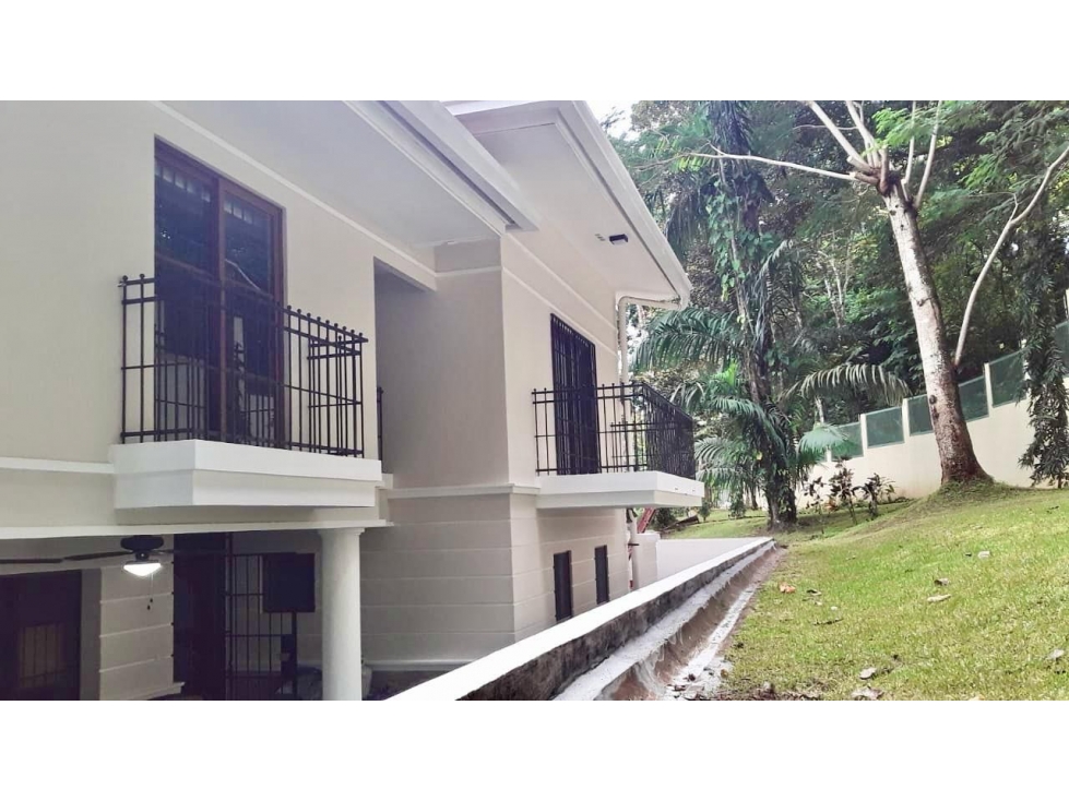 SE VENDE O SE ALQUILA CASA EN CLAYTON — foto 6