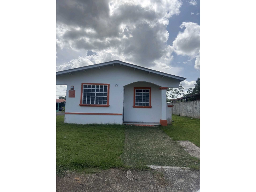 SE VENDE O SE ALQUILA / EN CHORRERA