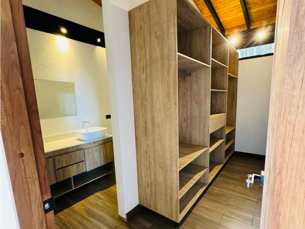 Se vende o se alquila está lujosa casa campestre en el retiro Ant. — foto 6