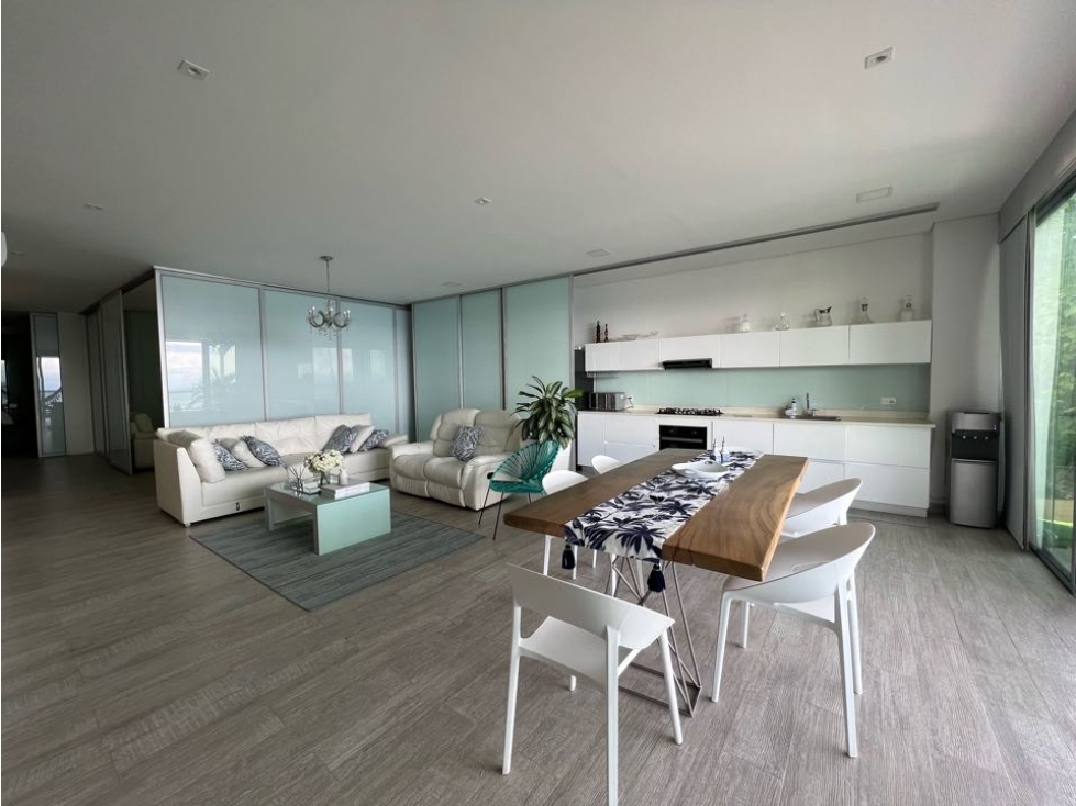 Se arrienda apartamento en Puerto Luz, Santa Marta