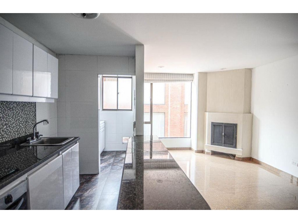 SE VENDE O SE ARRIENDA APARTAMENTO EN CHICO NORTE.P