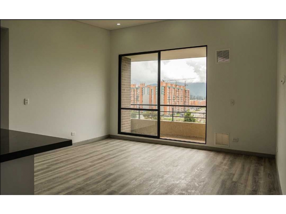 SE VENDE O SE ARRIENDA APTO DE TRE HABITACIONES, CONJUNTO SAN JOSE - 2