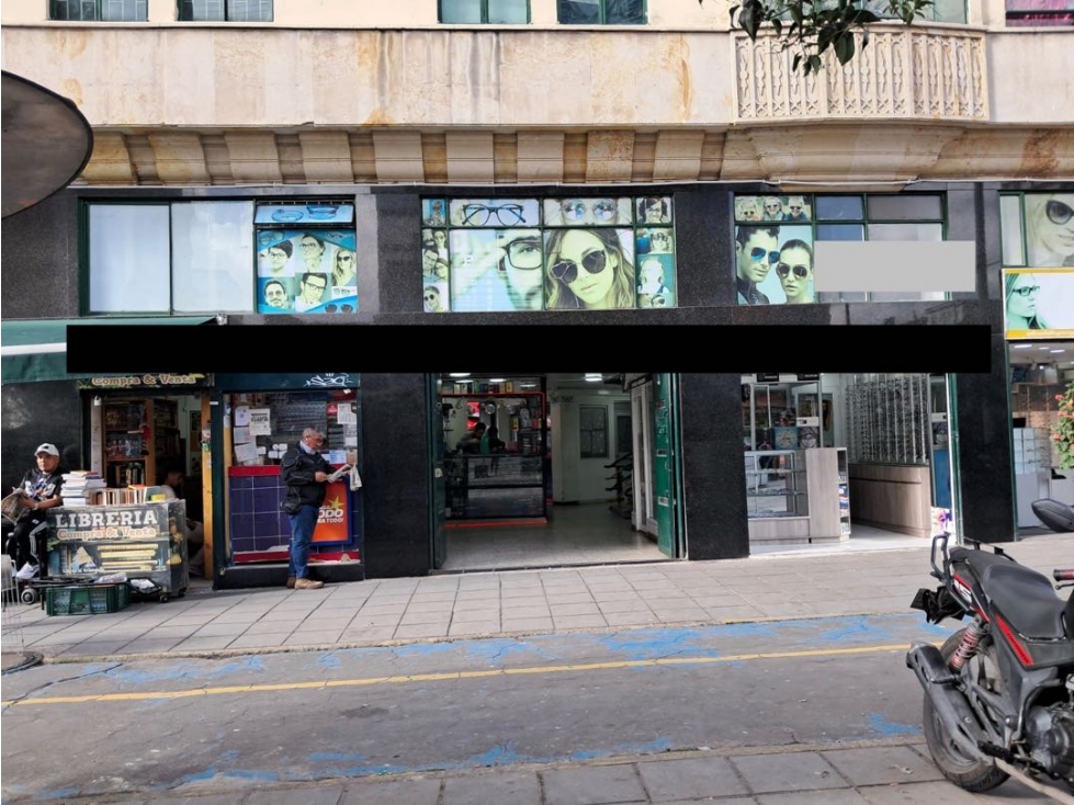 SE VENDE O SE ARRIENDA LOCAL EN CENTRO COMERCIAL SAN VICTORINO.P — foto 3