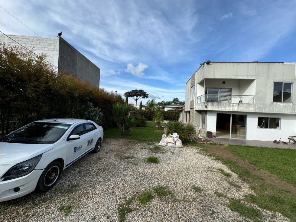 SE VENDE O SE PERMUTA CASA FINCA EN LA CEJA INDEPENDIENTE — foto 2