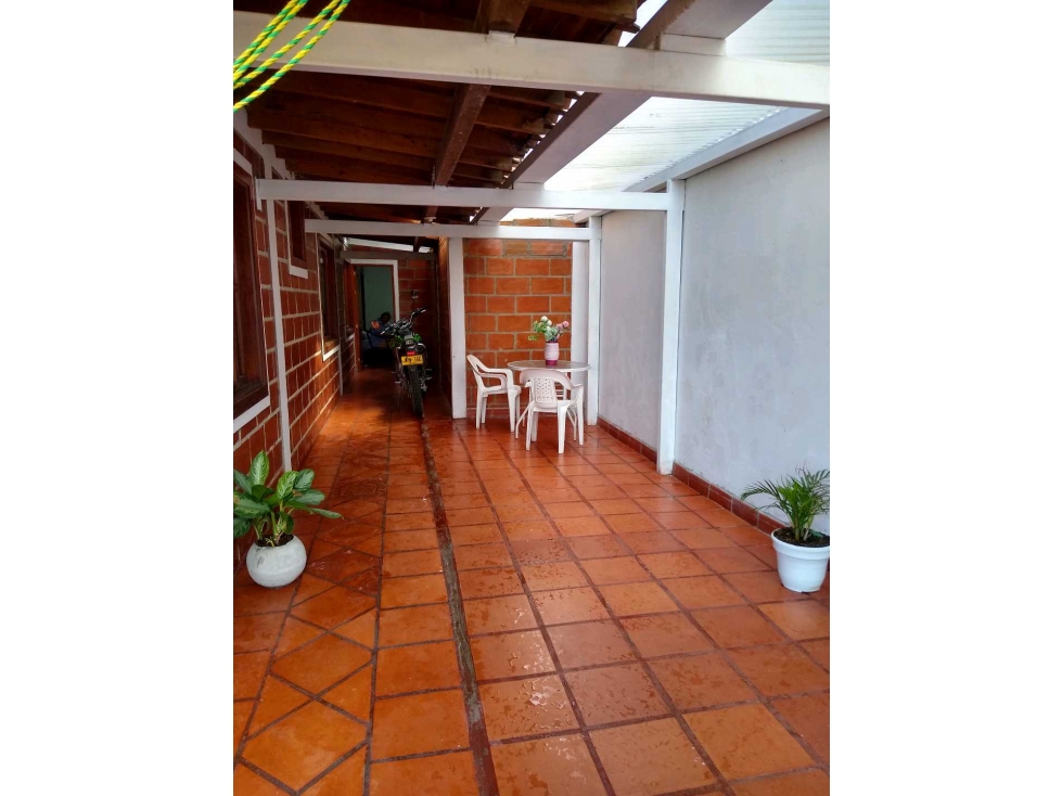 Se vende o se permuta finca en Rionegro — foto 2