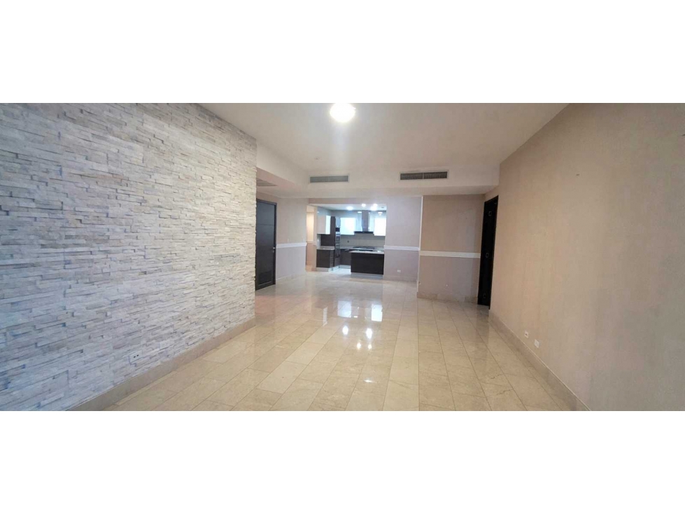 Se vende o.Alquila Grand Tower modelo C — foto 2