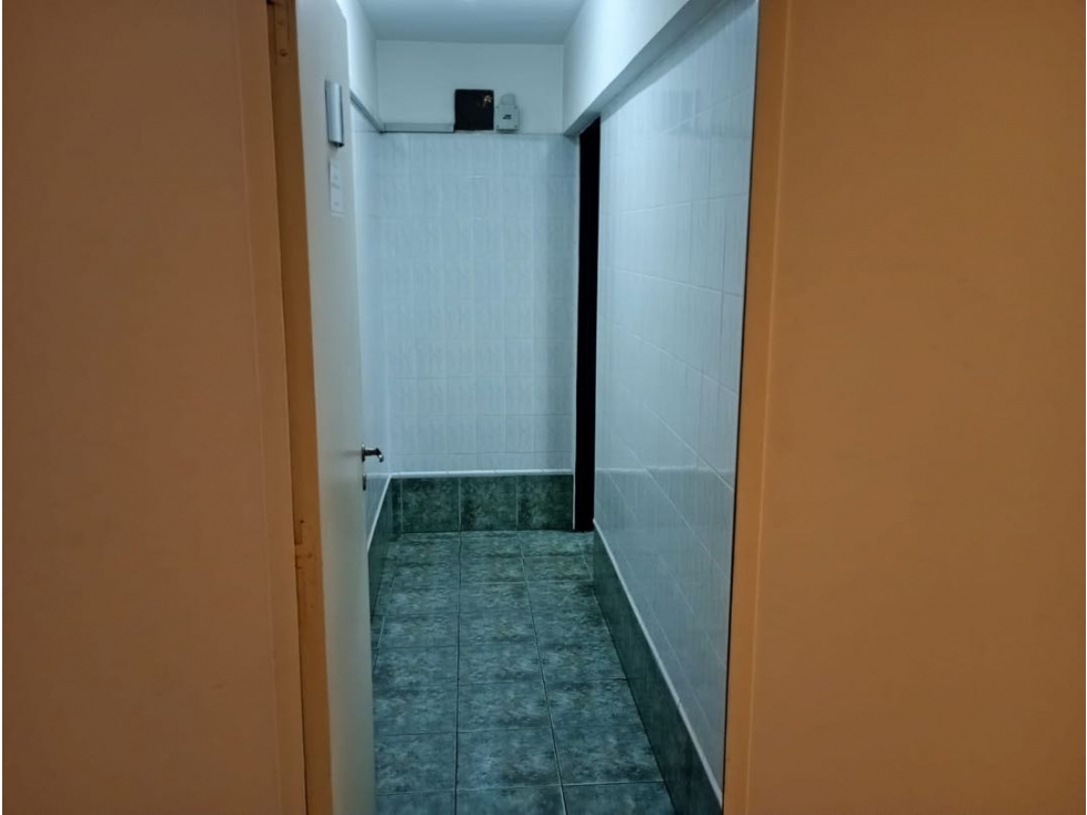 Se vende oficina centrica zona bancaria - 6