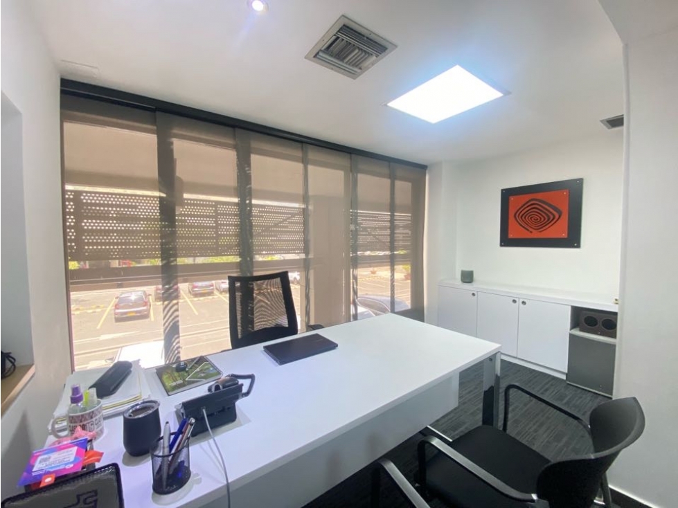 Se vende oficina en centro empresa al norte de Cali - 4