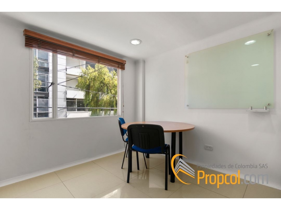 EN VENTA / ALQUILER OFICINA, CHICO, BOGOTA — foto 6