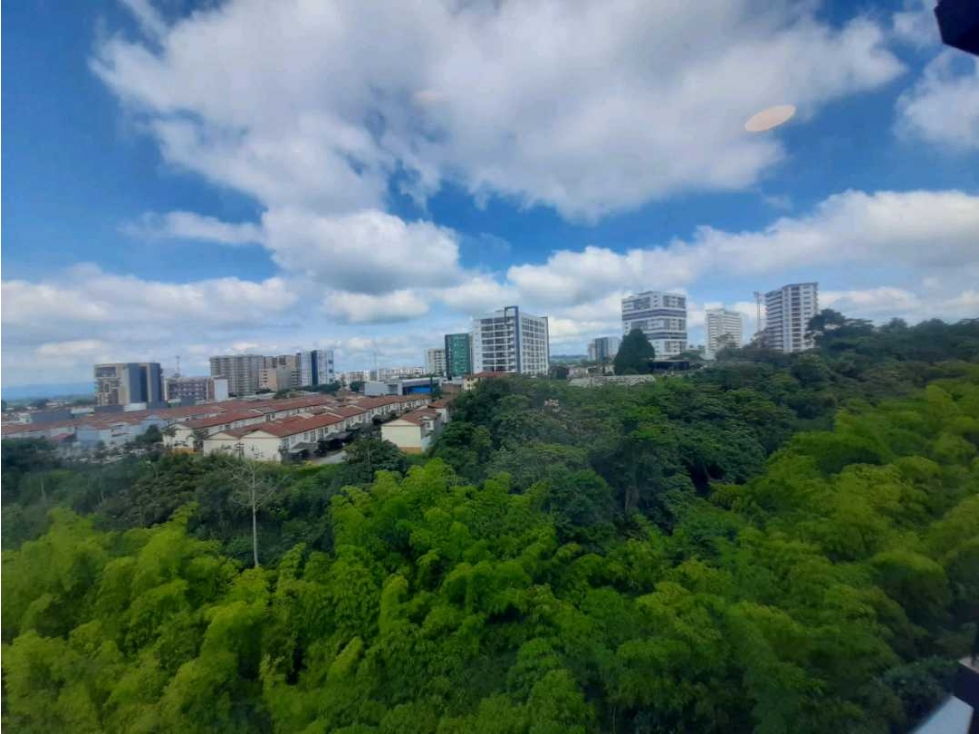 SE VENDE OFICINA EN LA AV BOLIVAR NORTE DE ARMENIA QUINDÍO — foto 6