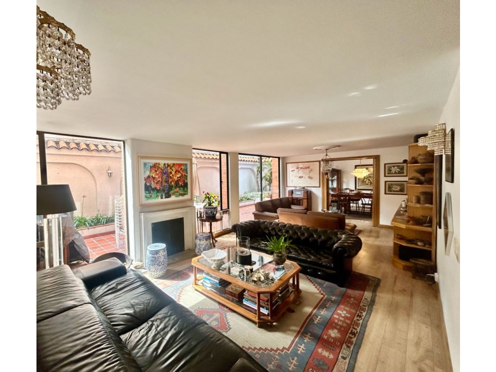 SE VENDE OPORTUNIDAD APTO 4 hab / Gran terraza /Santa Bárbara — foto 3