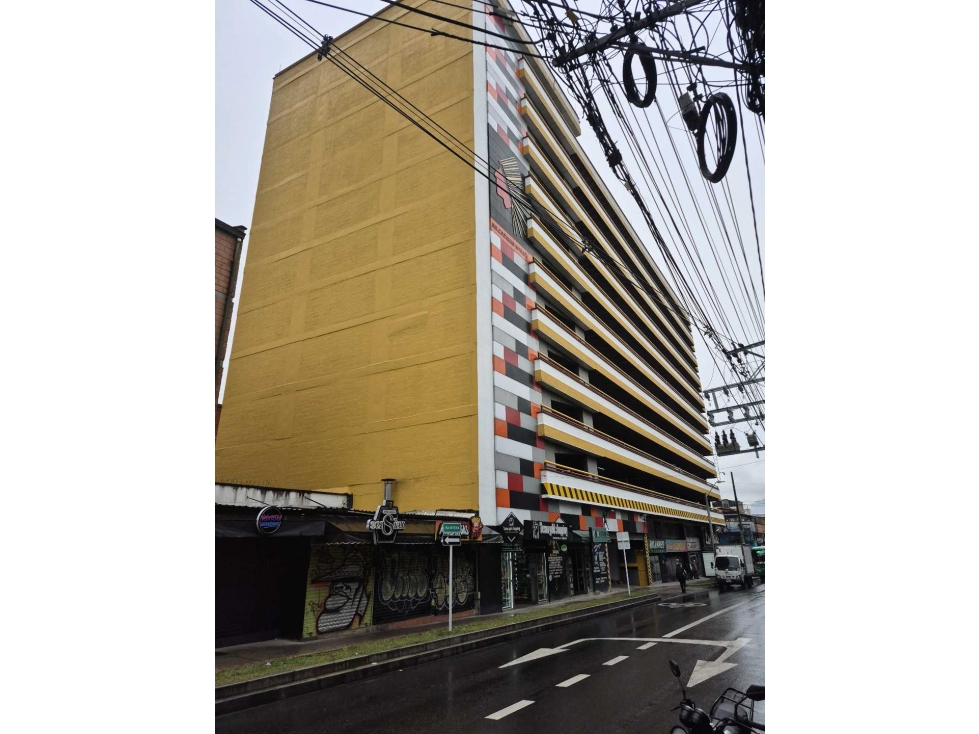 Se vende parqueadero y 7 locales comerciales en itagui antioquia — foto 3