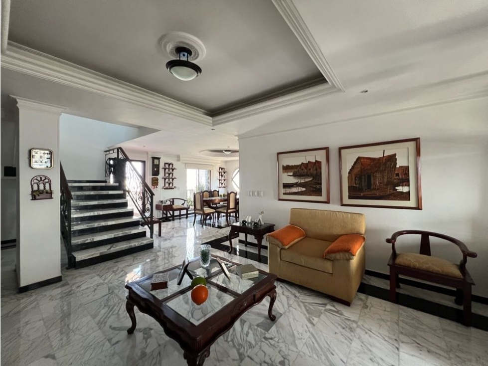 Se vende Penthouse duplex de OPORTUNIDAD en Bavaria - Santa Marta