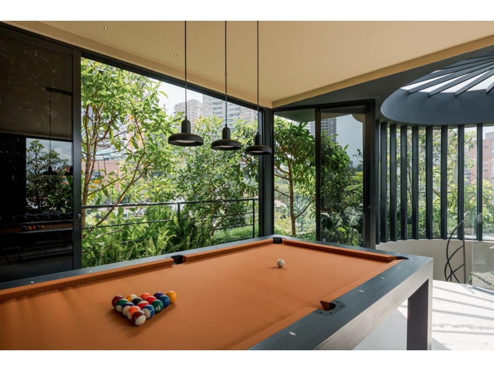 SE VENDE PENTHOUSE DUPLEX CON EXCLUSIVO DISEÑO EN EL TESORO - POBLADO — foto 3