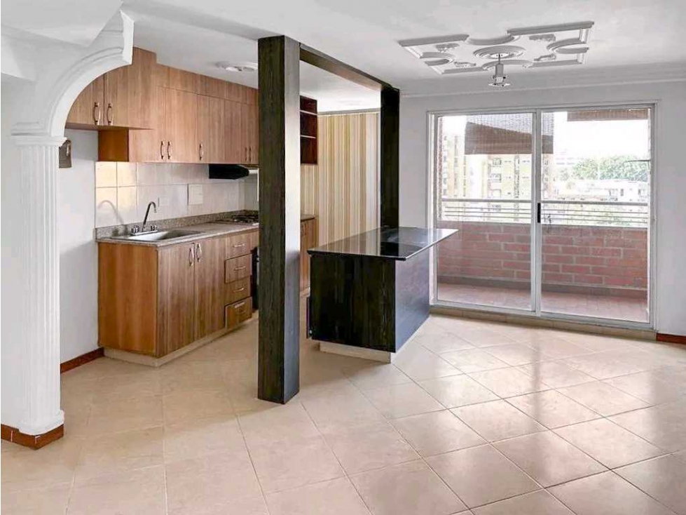 Se Vende Penthouse En Laureles, San Joaquin — foto 3