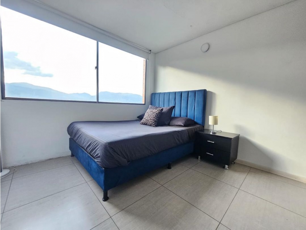 SE VENDE PENTHOUSE EN EL POBLADO SECTOR MILLA DE ORO — foto 2