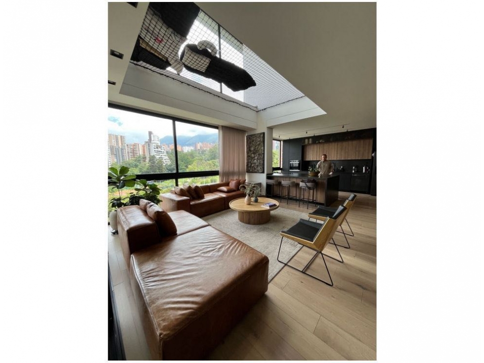 SE VENDE PENTHOUSE EN EL POBLADO SECTOR EL CAMPESTRE — foto 2