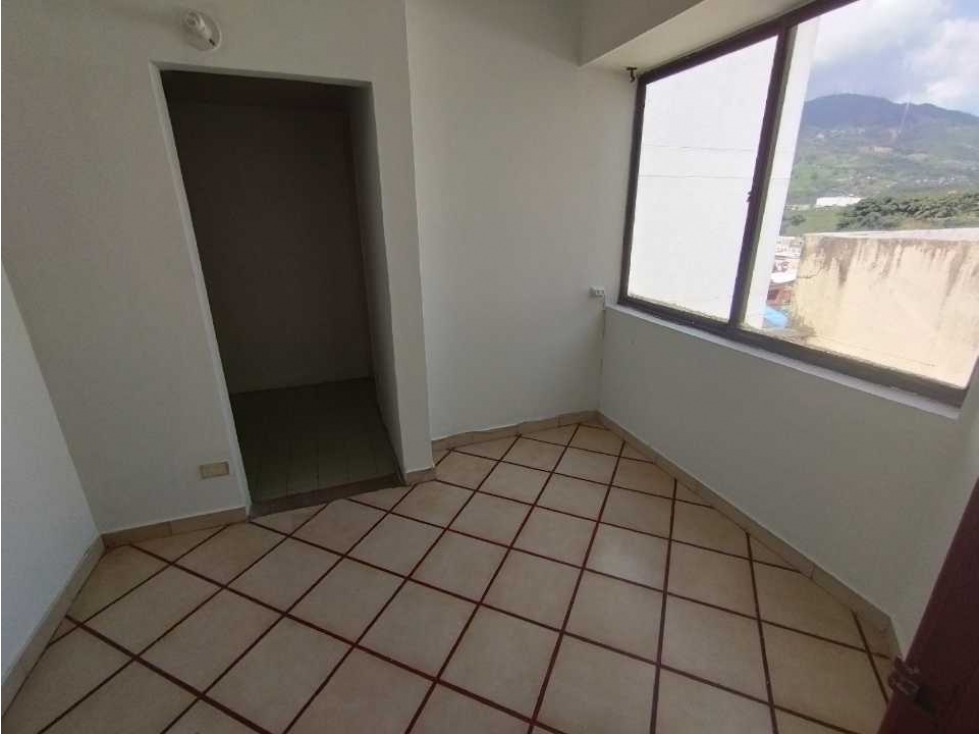Se Vende Penthouse en Excelente Ubicación Centro Pereira — foto 4