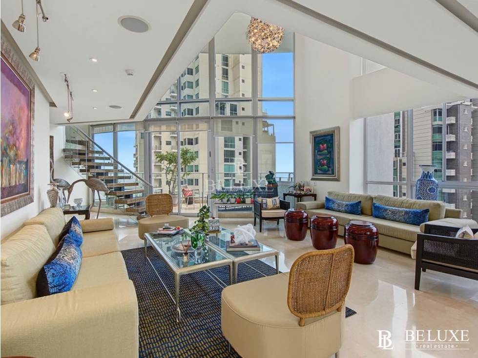Se vende Penthouse en Punta Pacifica — foto 2